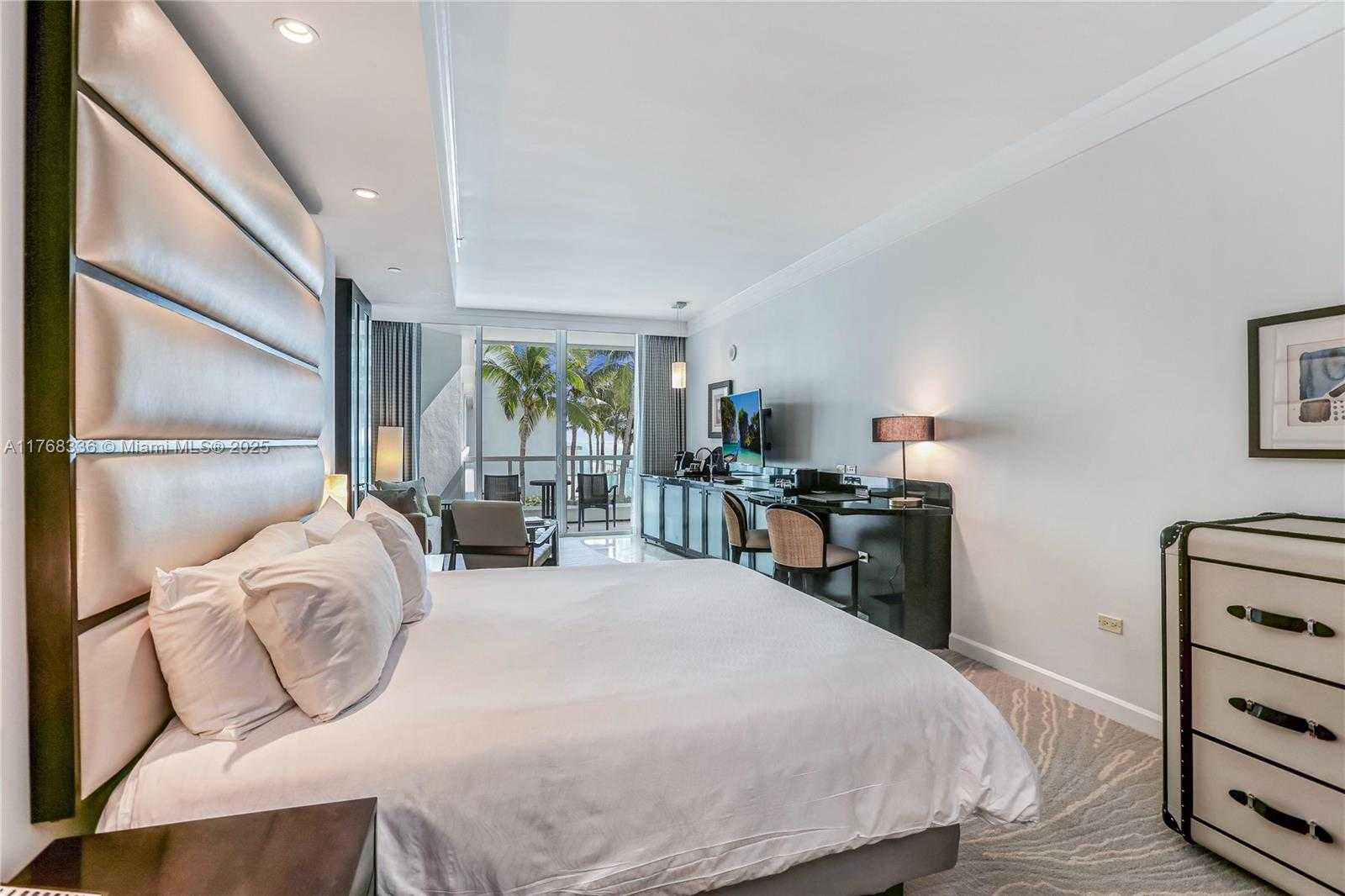 Small Image of 4391 COLLINS AVE #620, Miami Beach Number 8