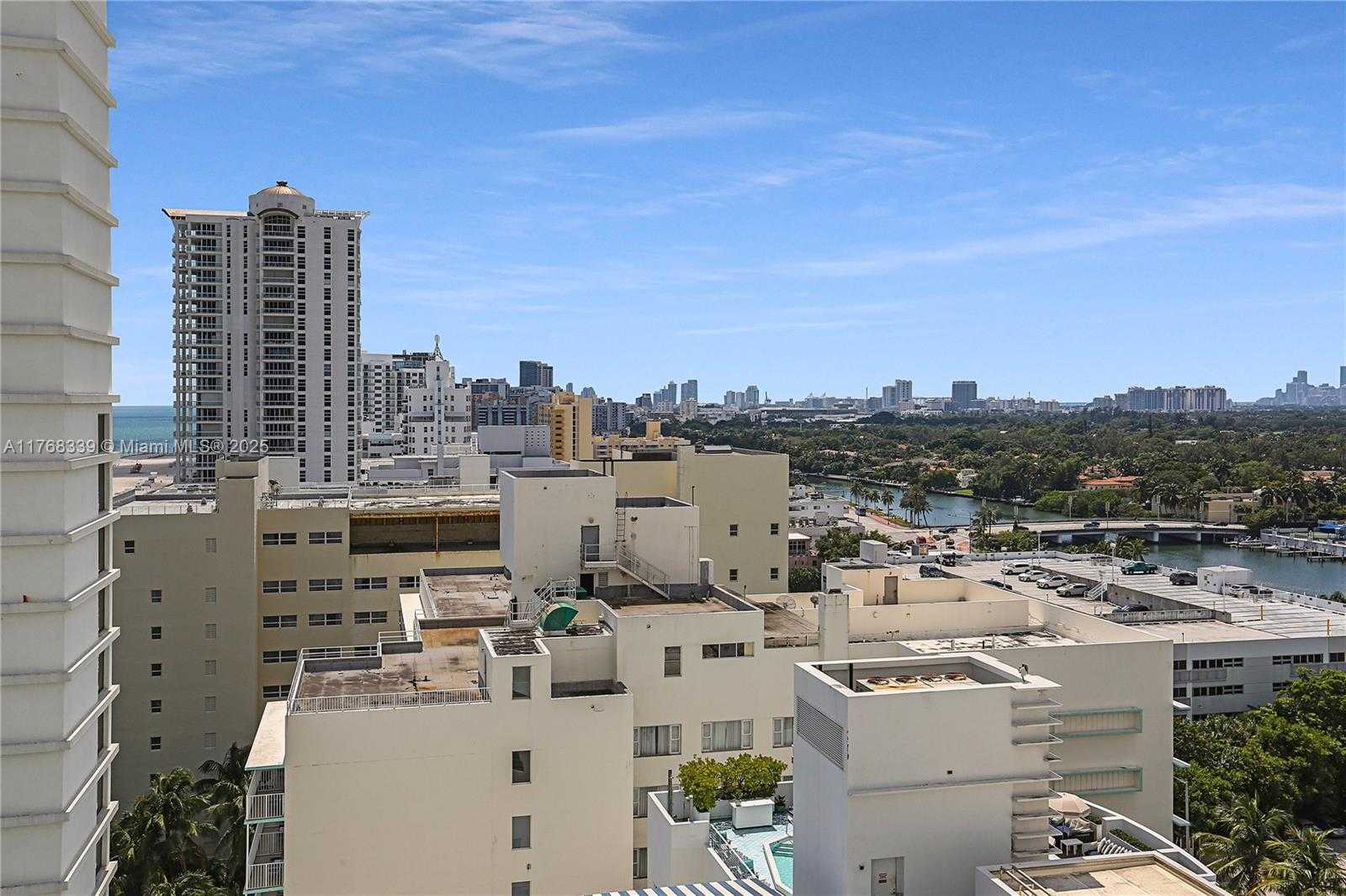 Small Image of 4391 COLLINS AVE #1415, Miami Beach Number 3