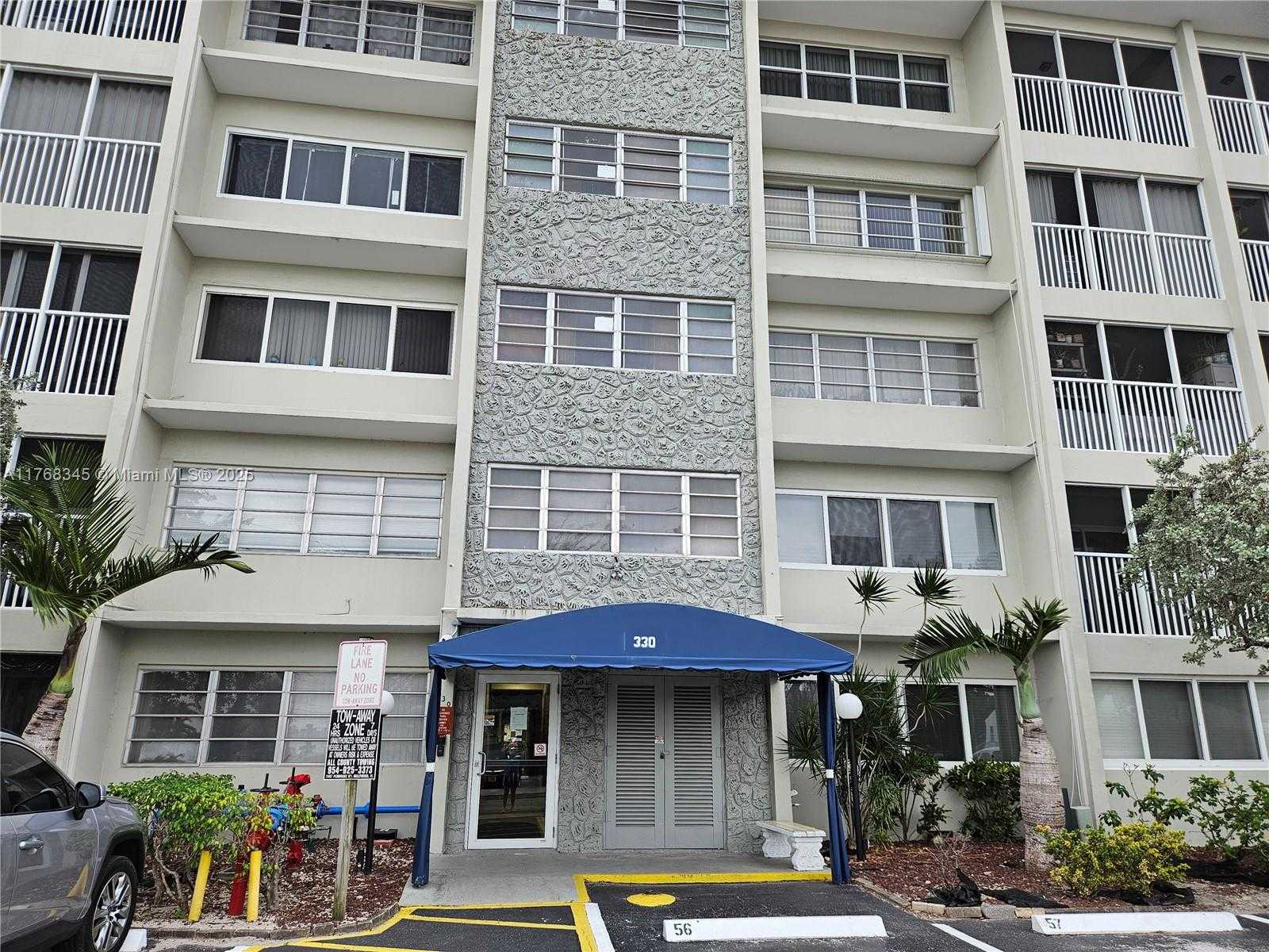 Small Image of 330 SOUTH EAST 2ND ST #504G, Hallandale Beach Number 30