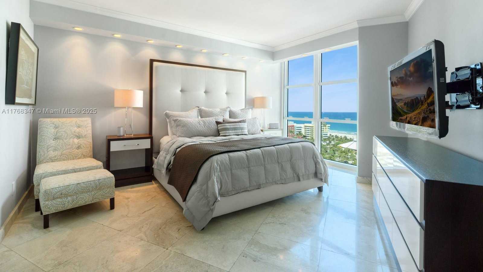 Small Image of 300 SOUTH POINTE DR #1902, Miami Beach Number 16