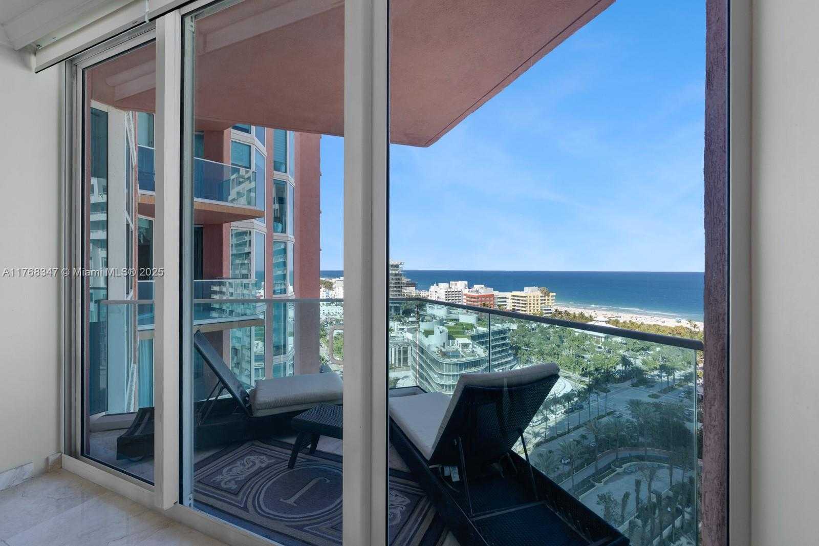 Small Image of 300 SOUTH POINTE DR #1902, Miami Beach Number 26
