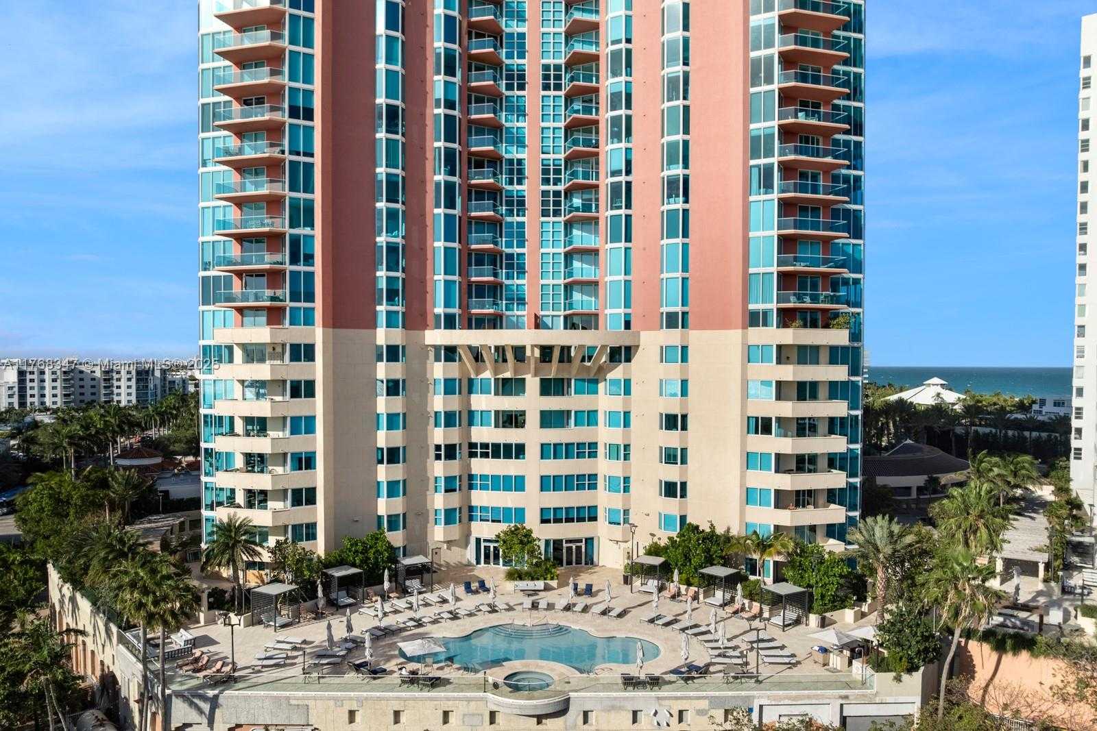 Small Image of 300 SOUTH POINTE DR #1902, Miami Beach Number 35