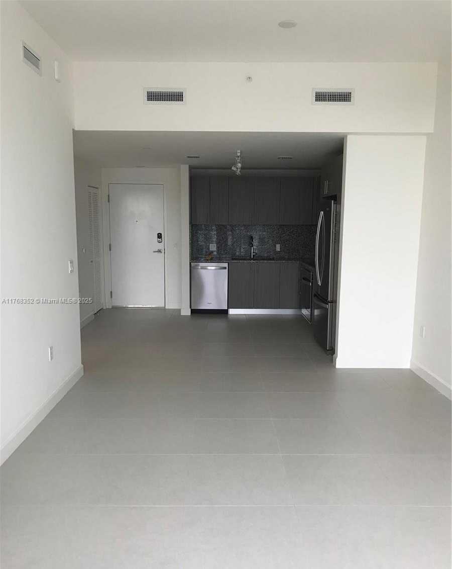 Small Image of 5350 NORTH WEST 84TH AVE #1814, Doral Number 3