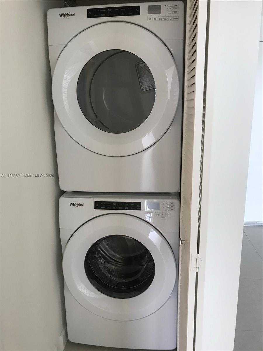 Small Image of 5350 NORTH WEST 84TH AVE #1814, Doral Number 7