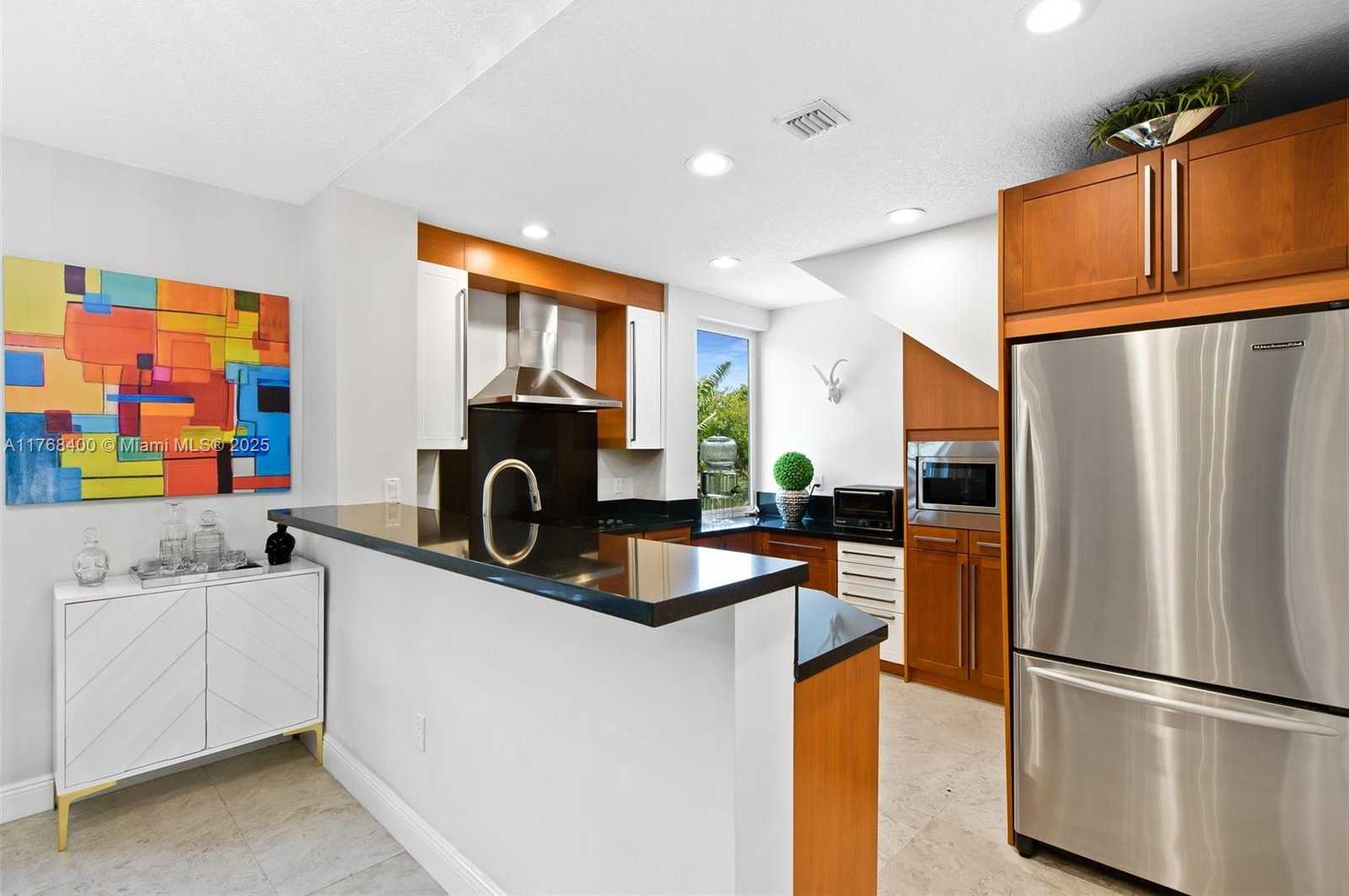 Small Image of 306 SE 8th Ave, Fort Lauderdale, FL 33301, USA Number 10