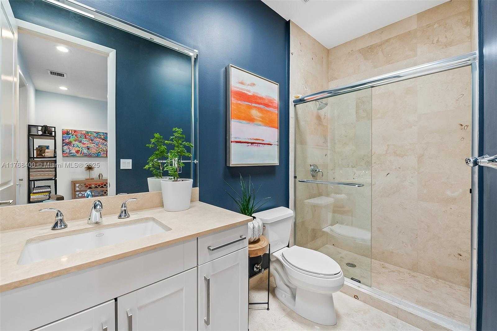 Small Image of 306 SE 8th Ave, Fort Lauderdale, FL 33301, USA Number 21