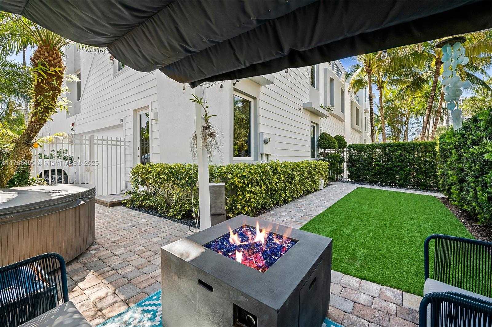 Small Image of 306 SE 8th Ave, Fort Lauderdale, FL 33301, USA Number 35
