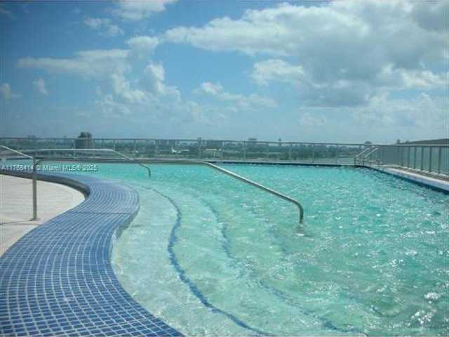 Small Image of 888 #4203, Miami Number 20
