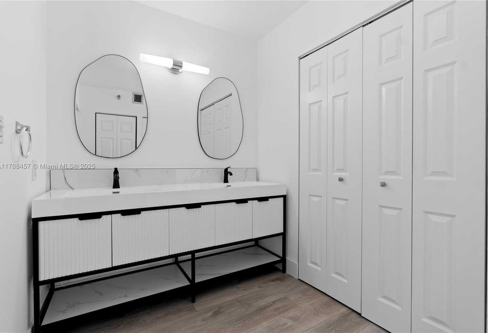 Small Image of 20505 EAST COUNTRY CLUB DR #434, Aventura Number 10