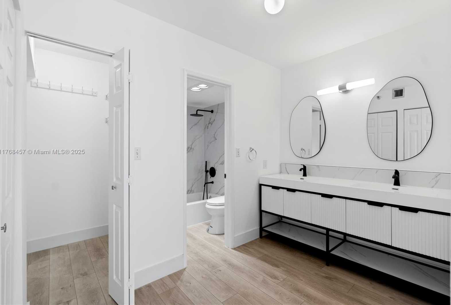 Small Image of 20505 EAST COUNTRY CLUB DR #434, Aventura Number 15