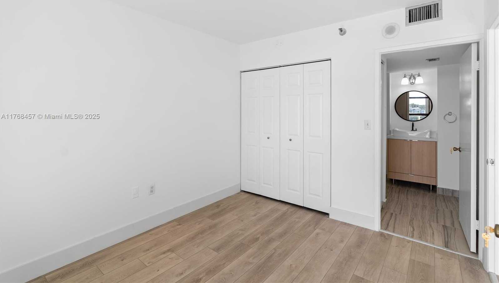 Small Image of 20505 EAST COUNTRY CLUB DR #434, Aventura Number 20