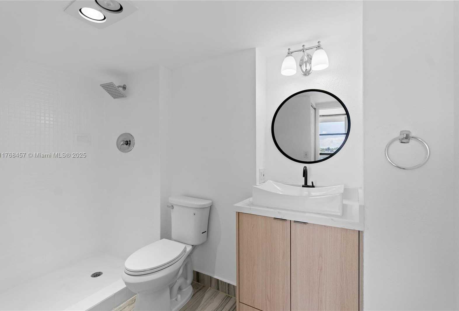 Small Image of 20505 EAST COUNTRY CLUB DR #434, Aventura Number 21