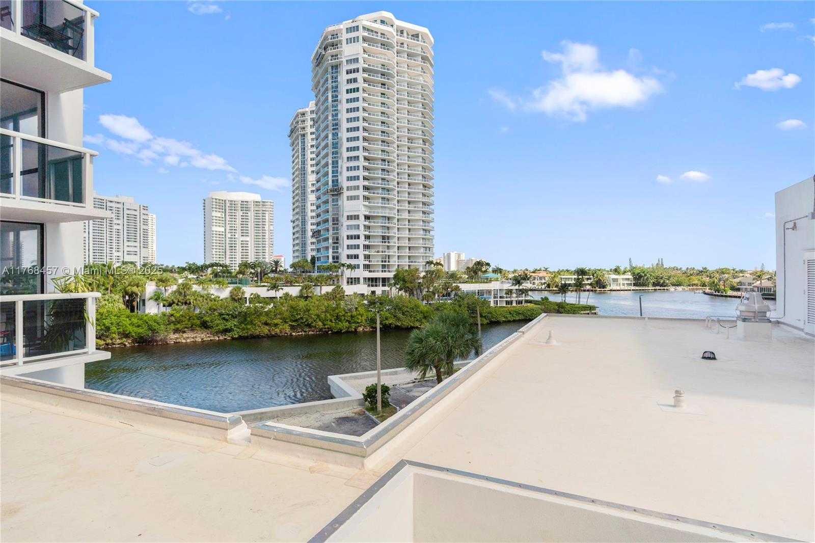 Small Image of 20505 EAST COUNTRY CLUB DR #434, Aventura Number 25