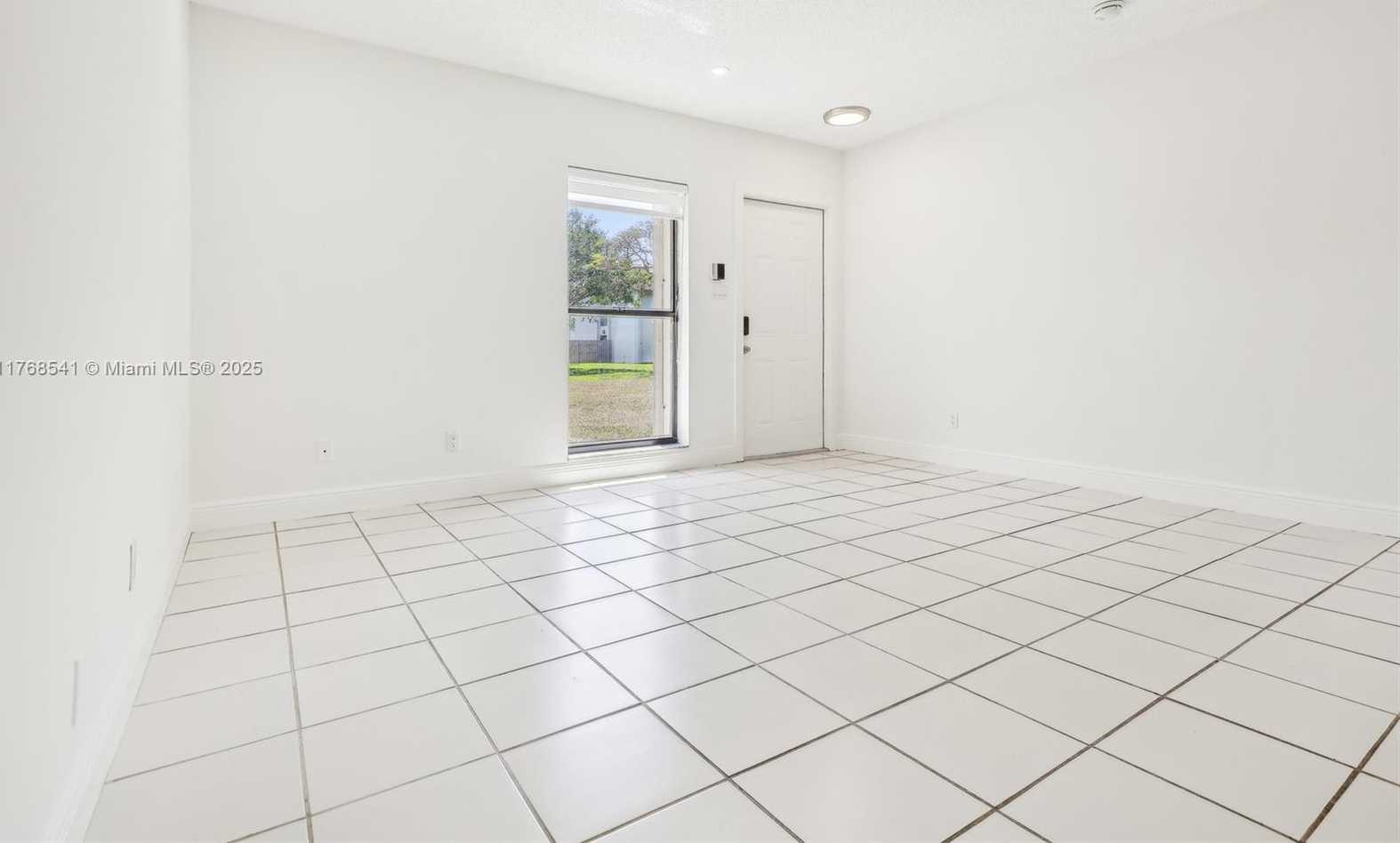 Small Image of 11514 SOUTH WEST 109TH RD #37Z, Miami Number 30