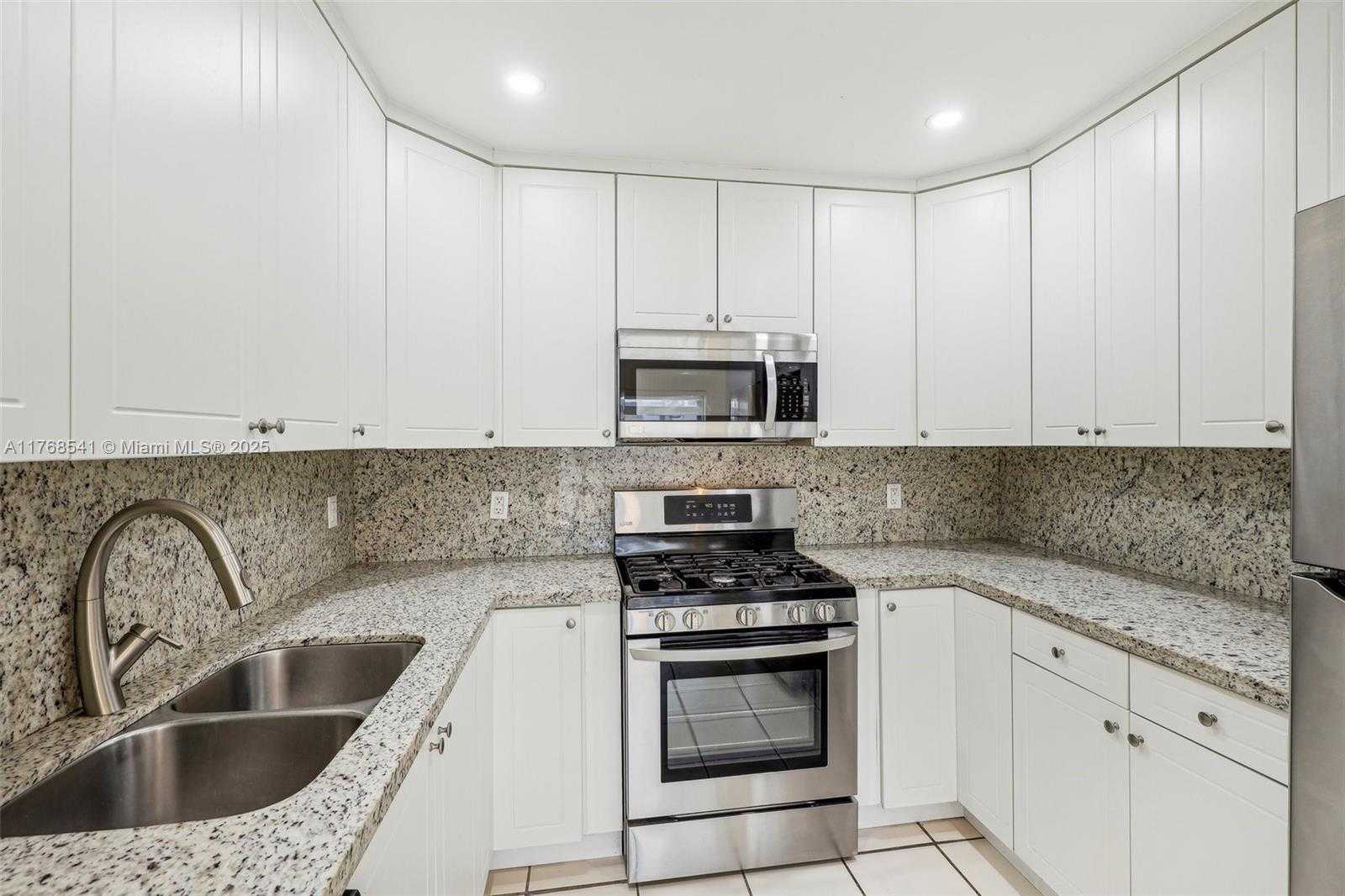 Small Image of 11514 SOUTH WEST 109TH RD #37Z, Miami Number 9