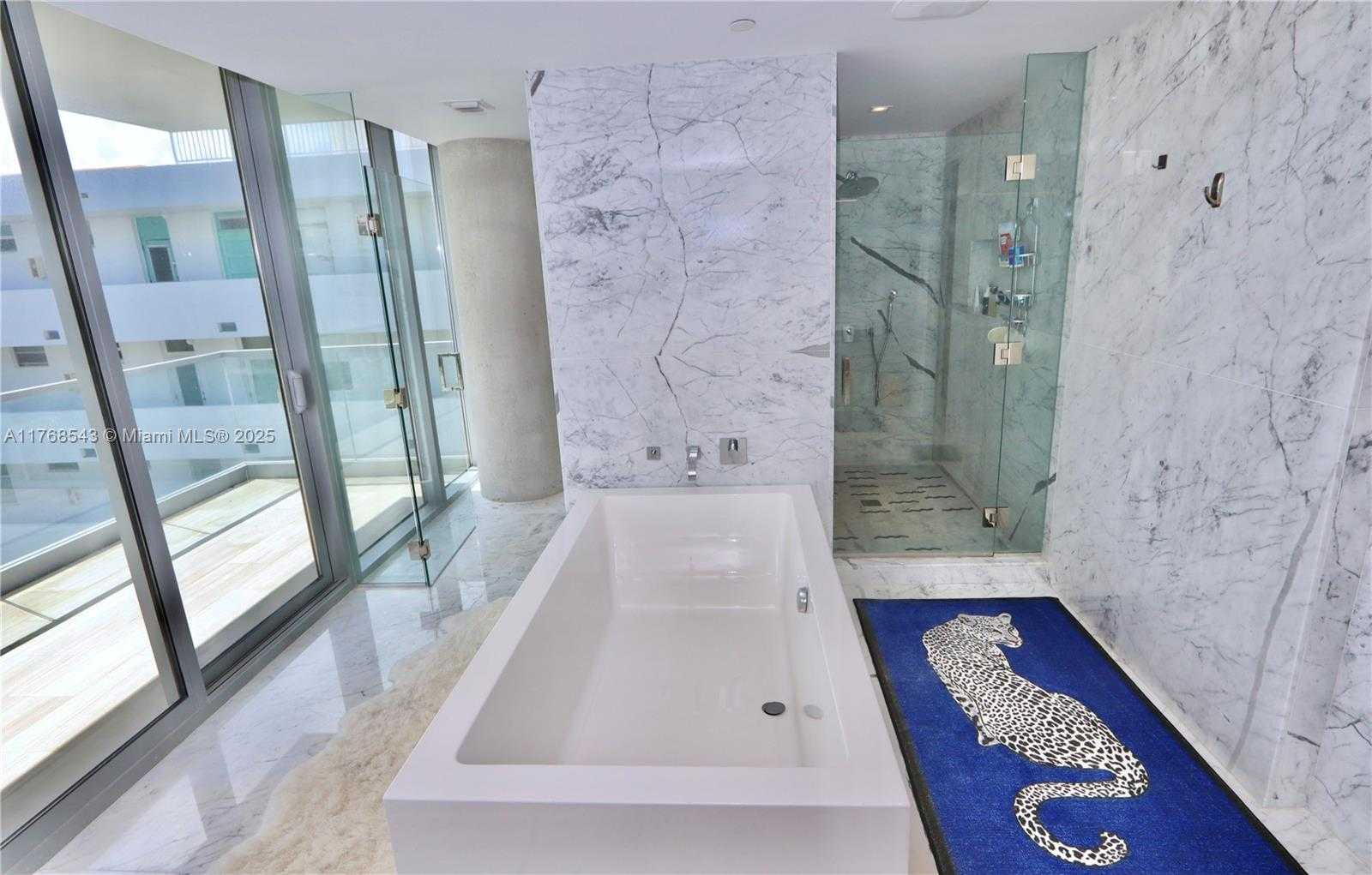 Small Image of 321 OCEAN DR #502, Miami Beach Number 22