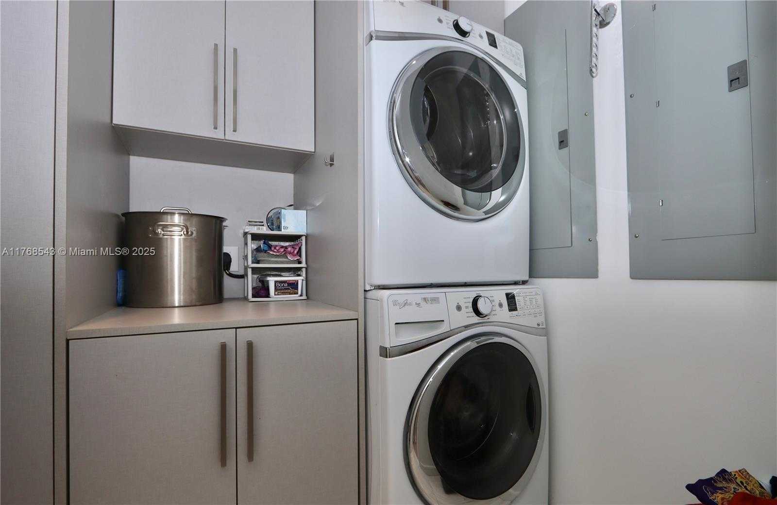 Small Image of 321 OCEAN DR #502, Miami Beach Number 33