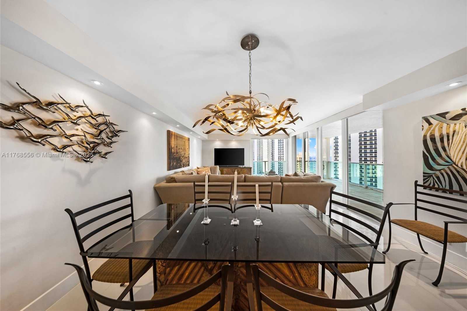 Small Image of 100 BAYVIEW DR #1905, Sunny Isles Beach Number 12
