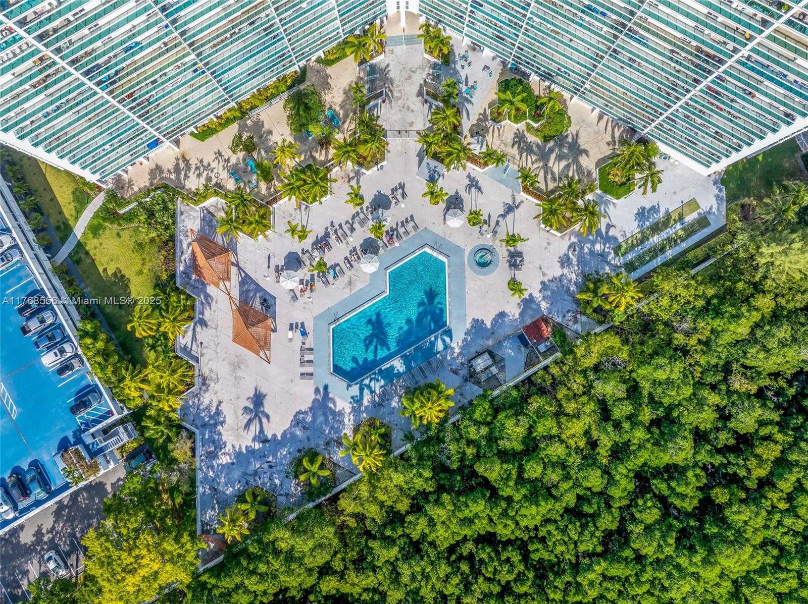 Small Image of 100 BAYVIEW DR #1905, Sunny Isles Beach Number 33