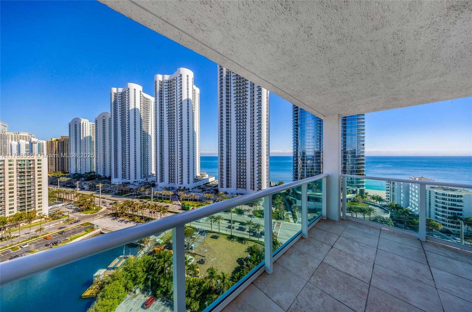 Small Image of 100 BAYVIEW DR #1905, Sunny Isles Beach Number 8