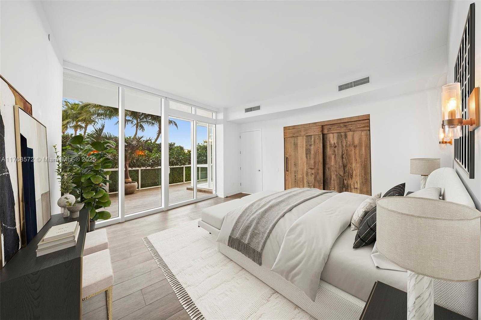 Small Image of 450 Alton Rd, Miami Beach, FL 33139, USA Number 11