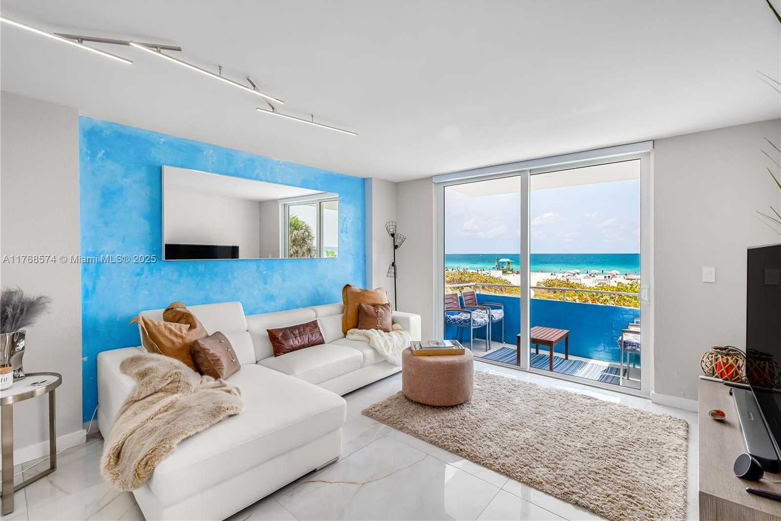Small Image of 465 OCEAN DR #315, Miami Beach Number 15