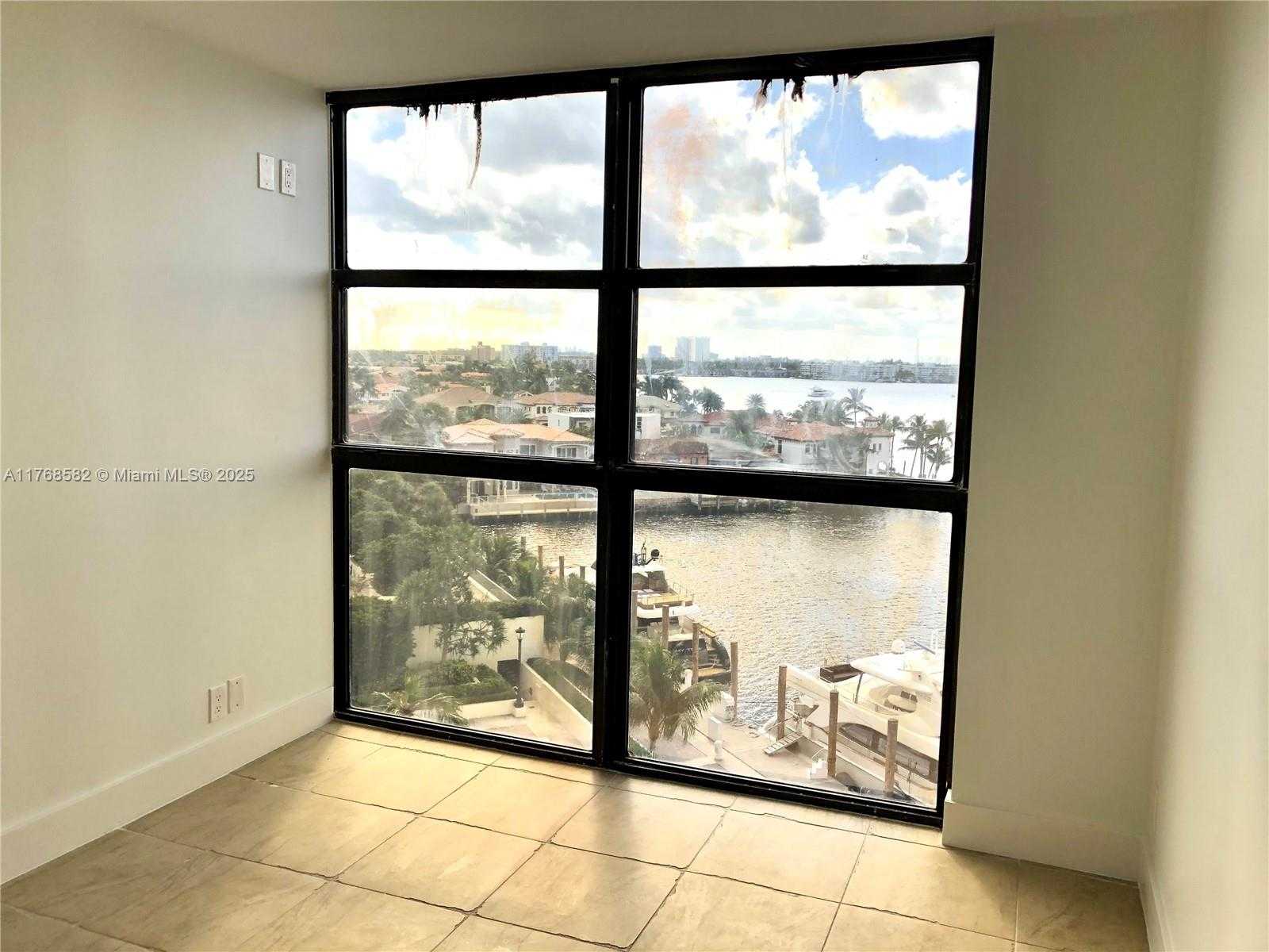 Small Image of 1000 WEST ISLAND BLVD #712, Aventura Number 19