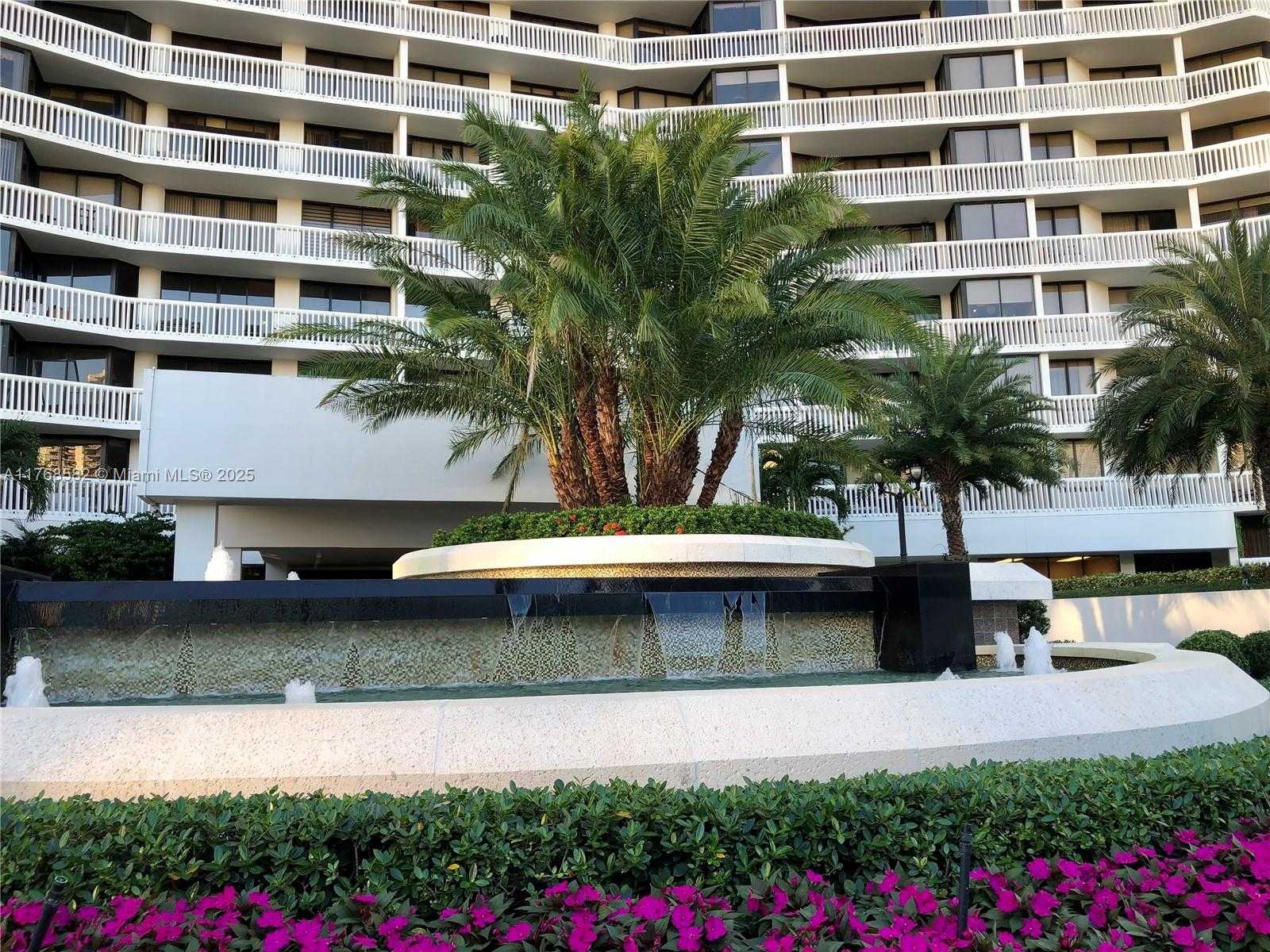 Small Image of 1000 WEST ISLAND BLVD #712, Aventura Number 24