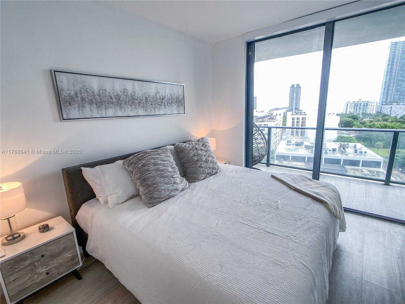 Small Image of 121 NORTH EAST 34TH ST #908, Miami Number 13