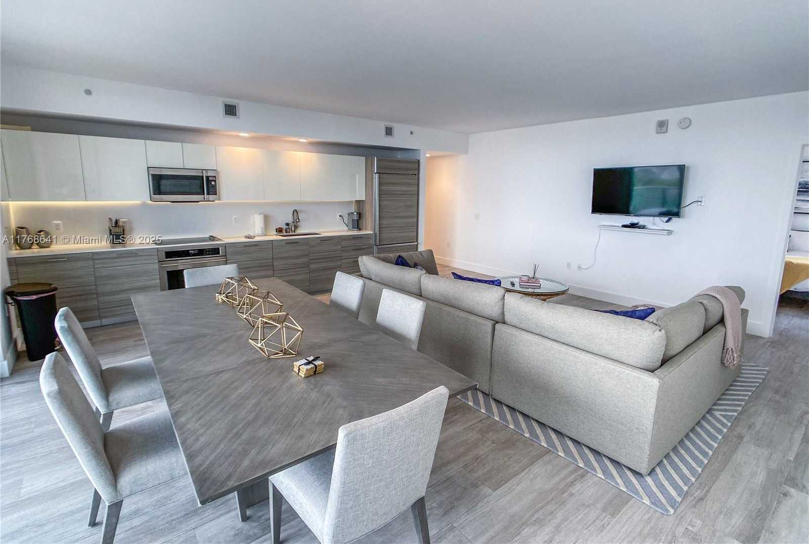 Small Image of 121 NORTH EAST 34TH ST #908, Miami Number 2