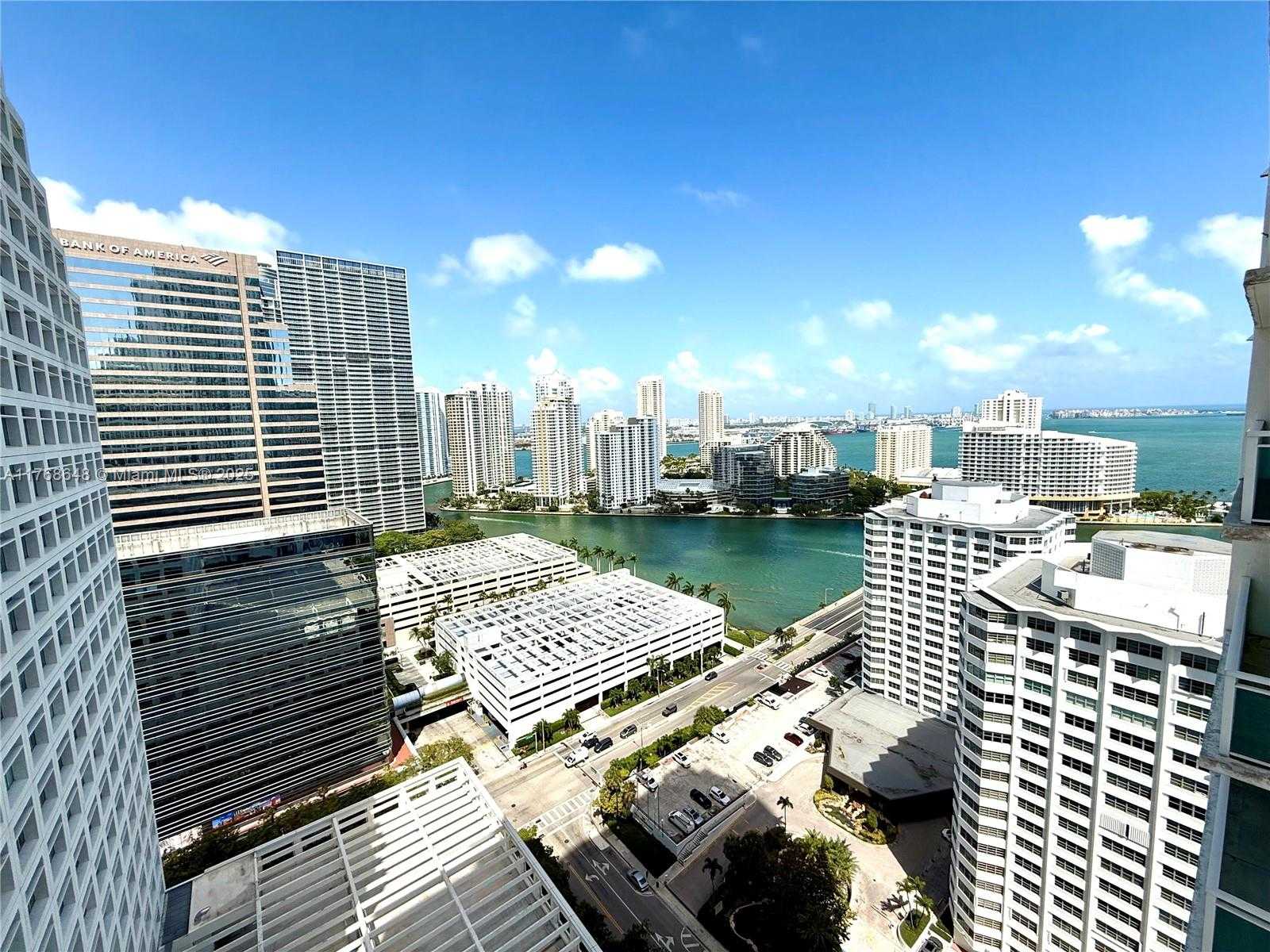 Small Image of 950 BRICKELL BAY DR #2706, Florida City Number 14