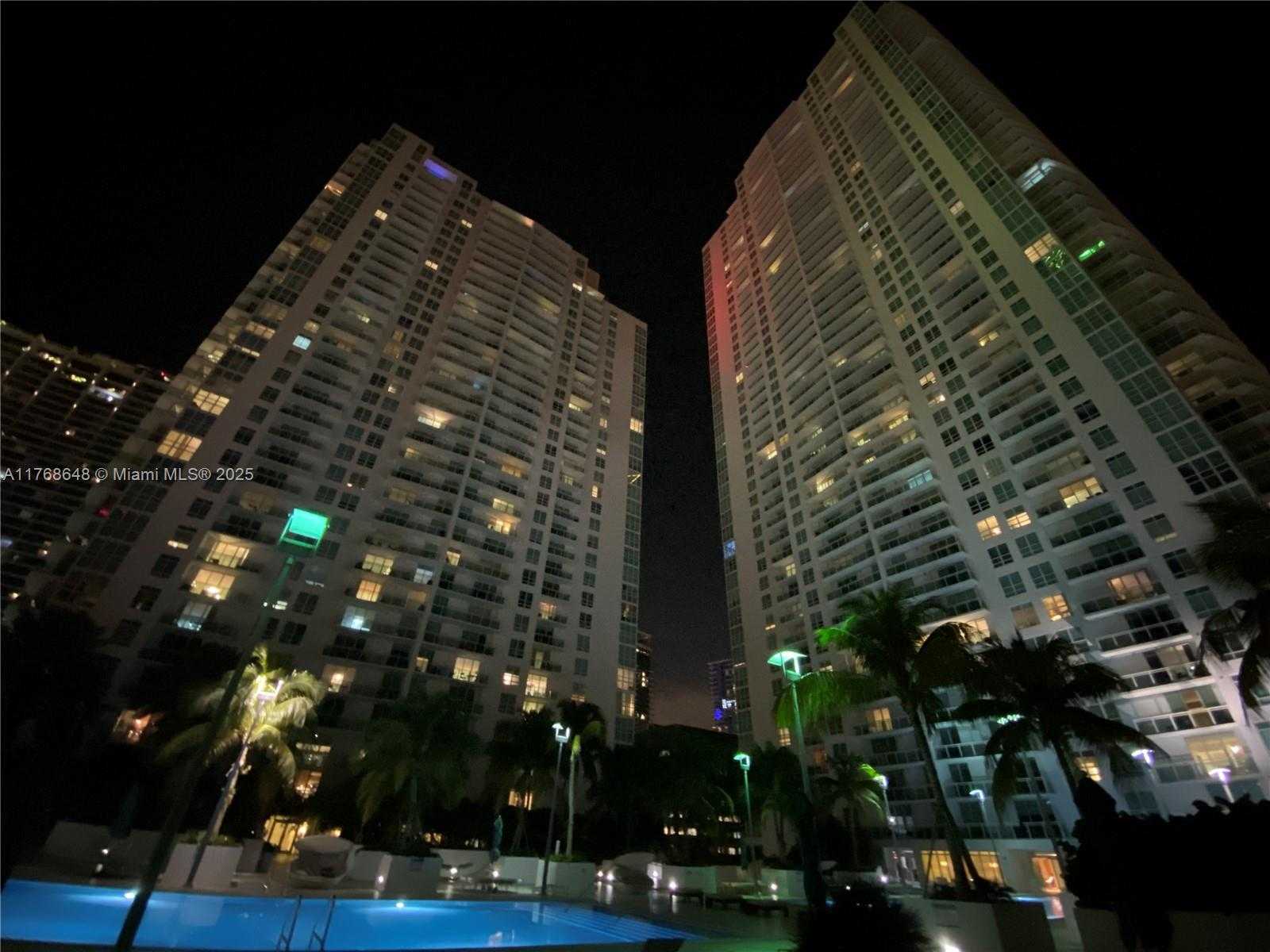 Small Image of 950 BRICKELL BAY DR #2706, Florida City Number 26