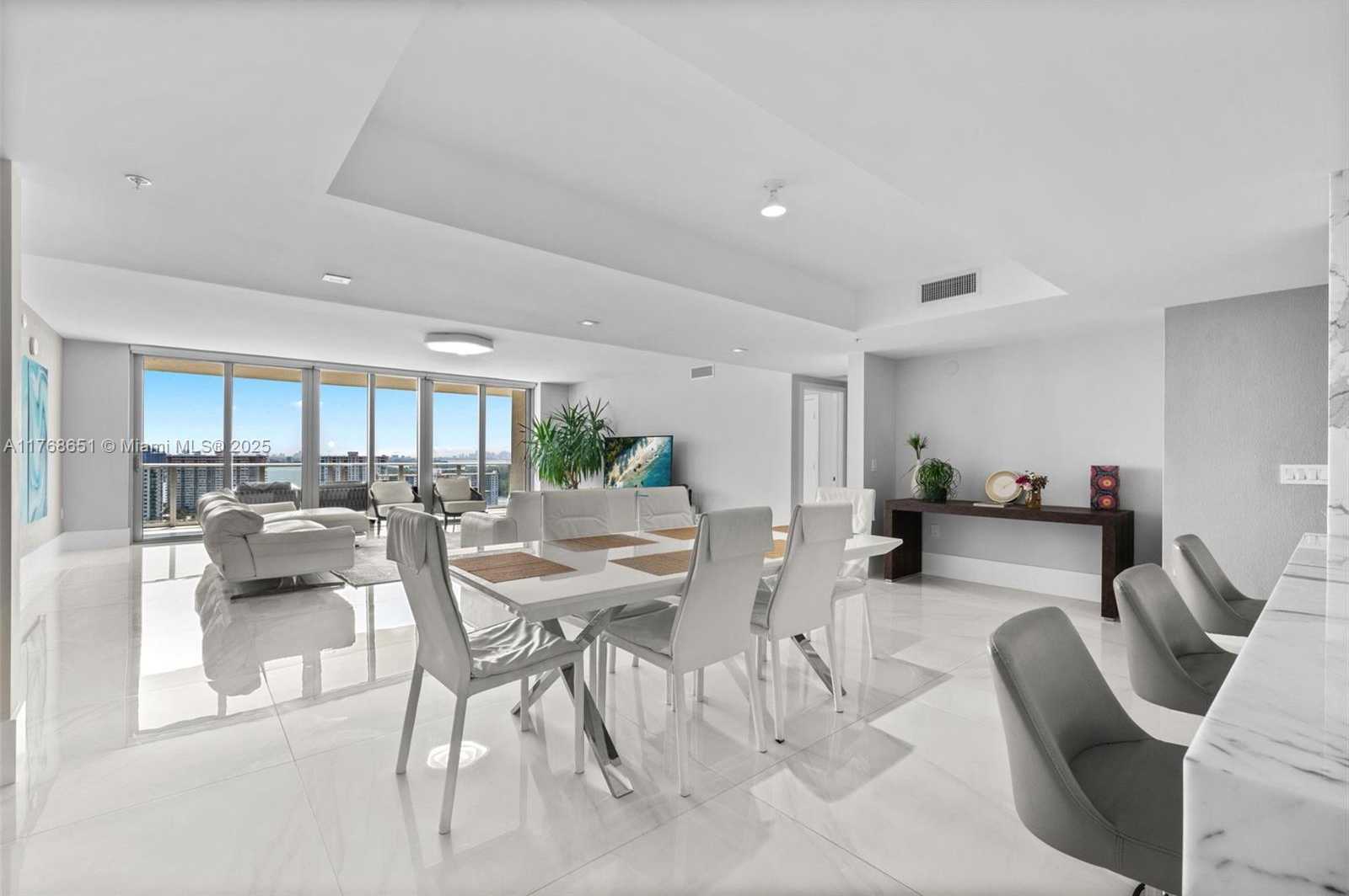 Small Image of 330 SUNNY ISLES BLVD #5-2204, Sunny Isles Beach Number 11