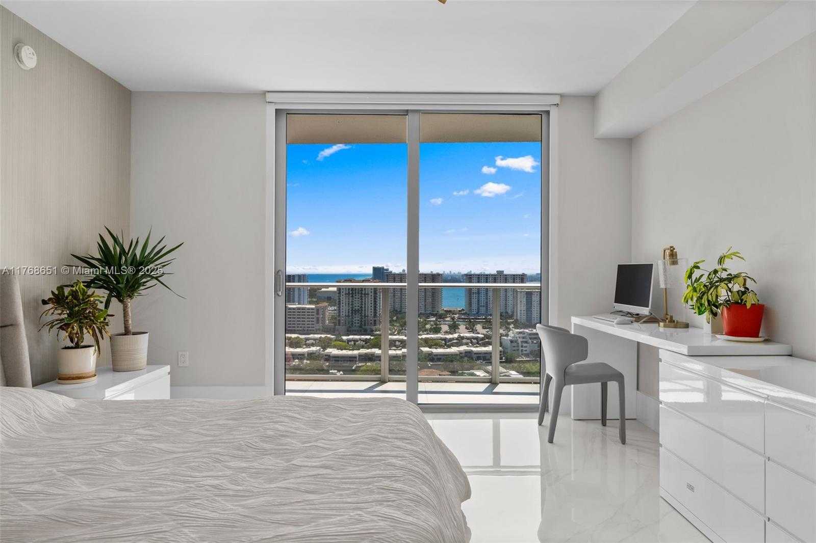 Small Image of 330 SUNNY ISLES BLVD #5-2204, Sunny Isles Beach Number 18