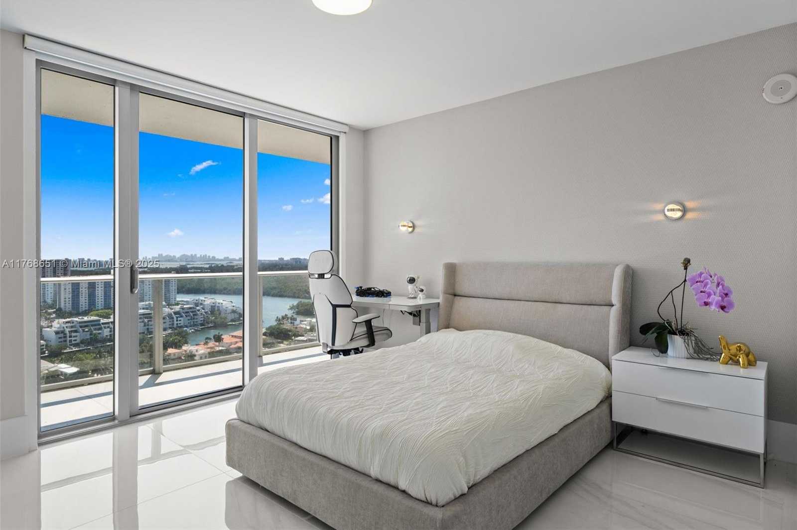 Small Image of 330 SUNNY ISLES BLVD #5-2204, Sunny Isles Beach Number 25