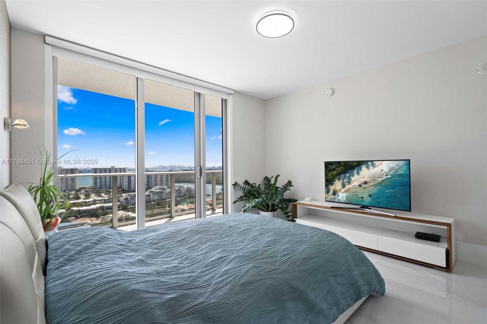 Small Image of 330 SUNNY ISLES BLVD #5-2204, Sunny Isles Beach Number 37