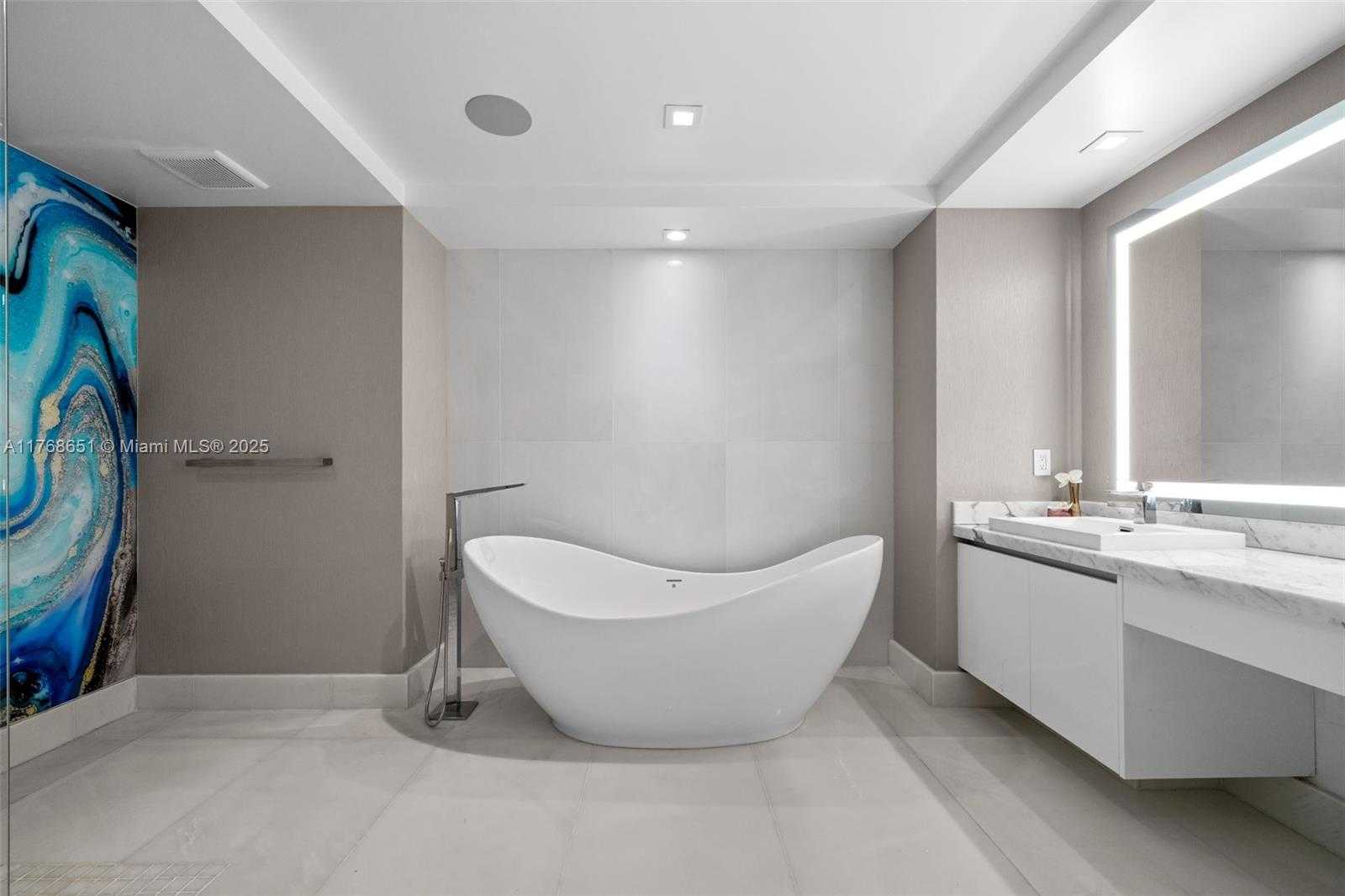 Small Image of 330 SUNNY ISLES BLVD #5-2204, Sunny Isles Beach Number 46