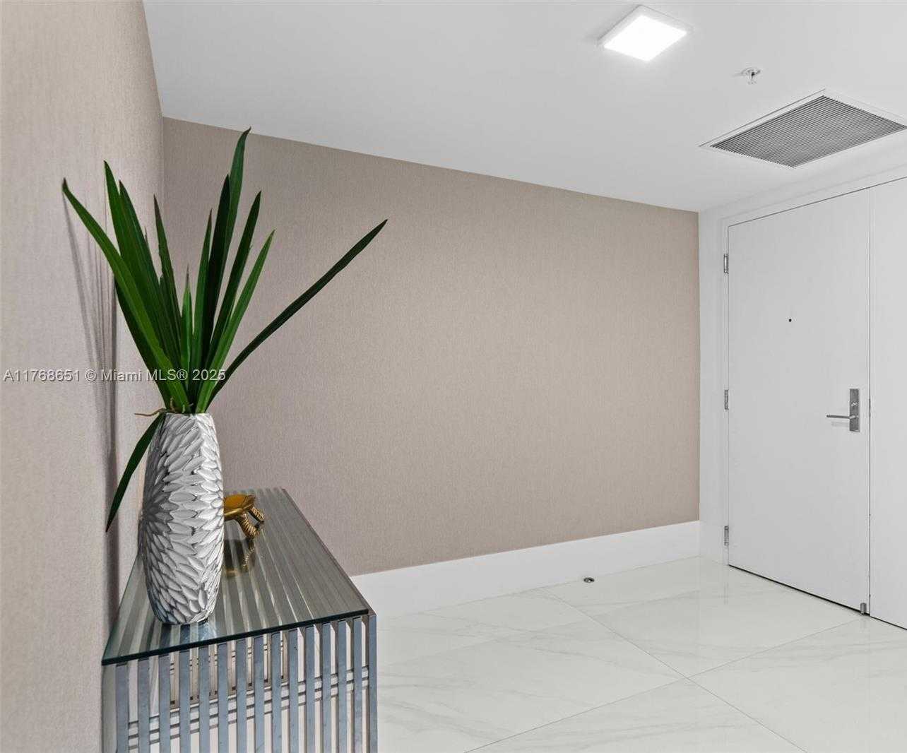 Small Image of 330 SUNNY ISLES BLVD #5-2204, Sunny Isles Beach Number 6