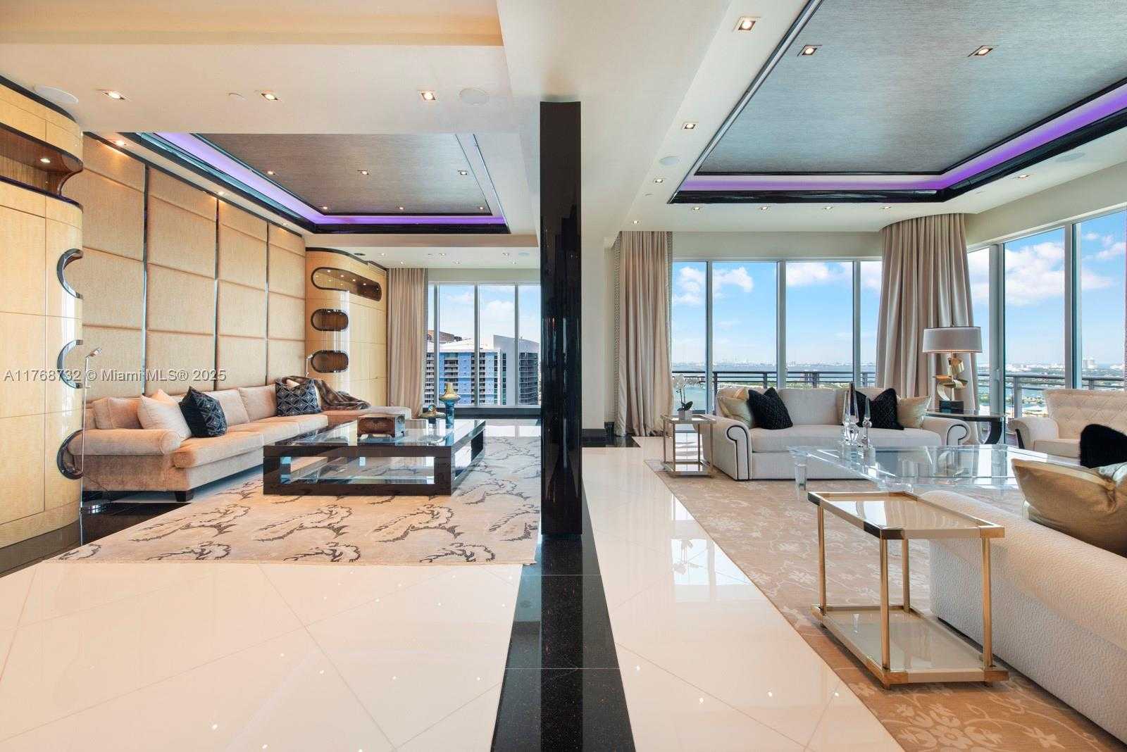 Small Image of 900 BRICKELL KEY BLVD #PH3403, Miami Number 10