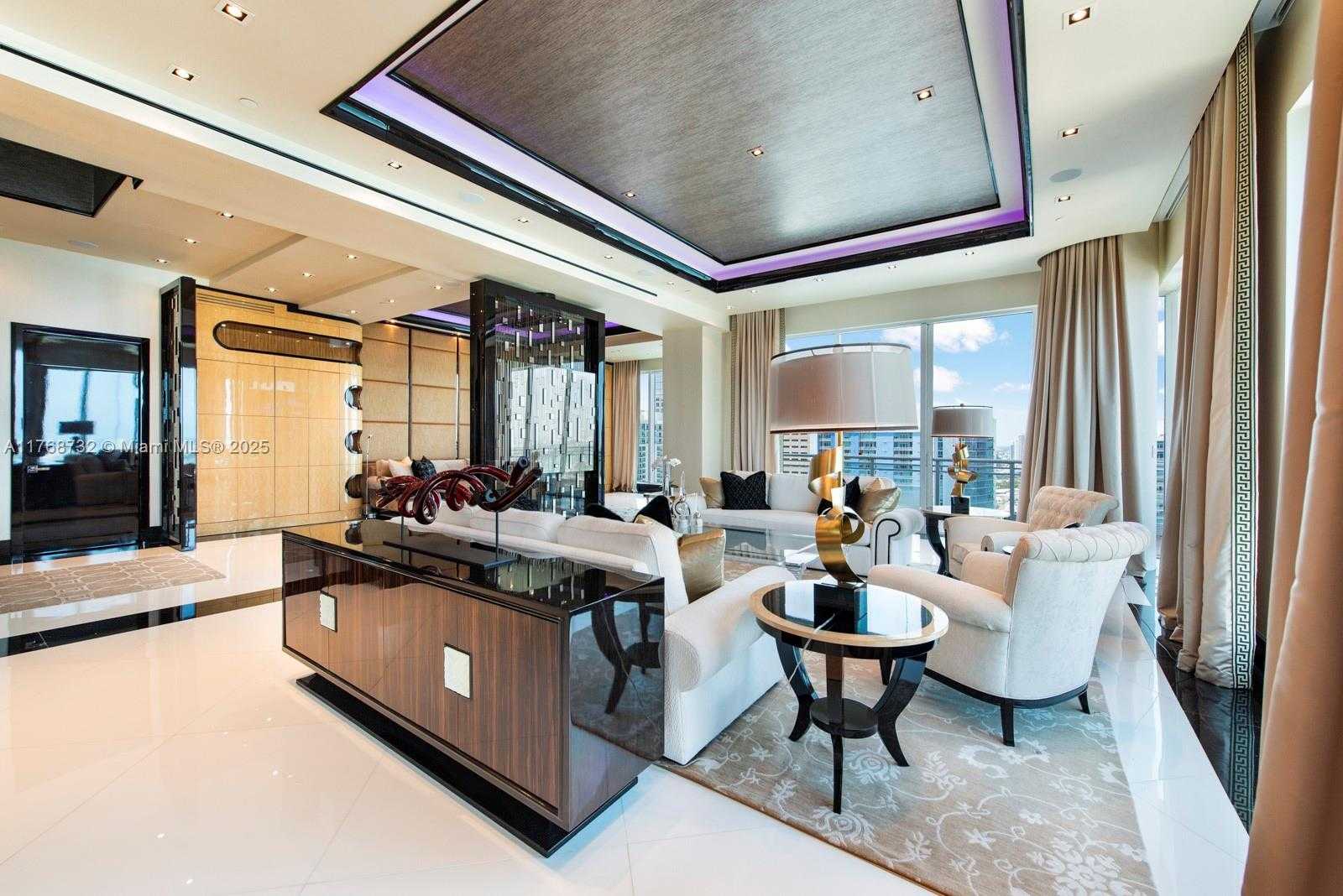 Small Image of 900 BRICKELL KEY BLVD #PH3403, Miami Number 24