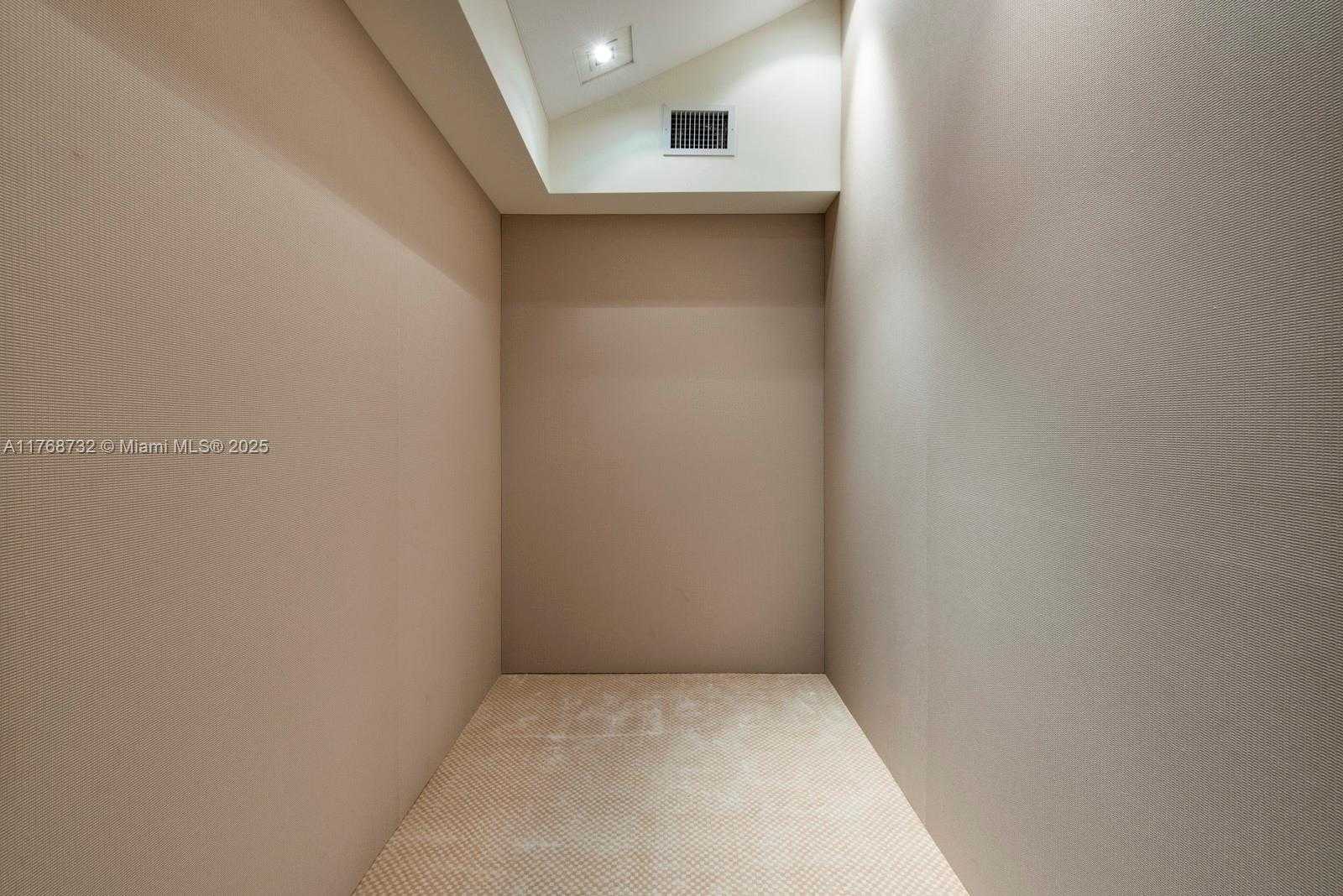 Small Image of 900 BRICKELL KEY BLVD #PH3403, Miami Number 55