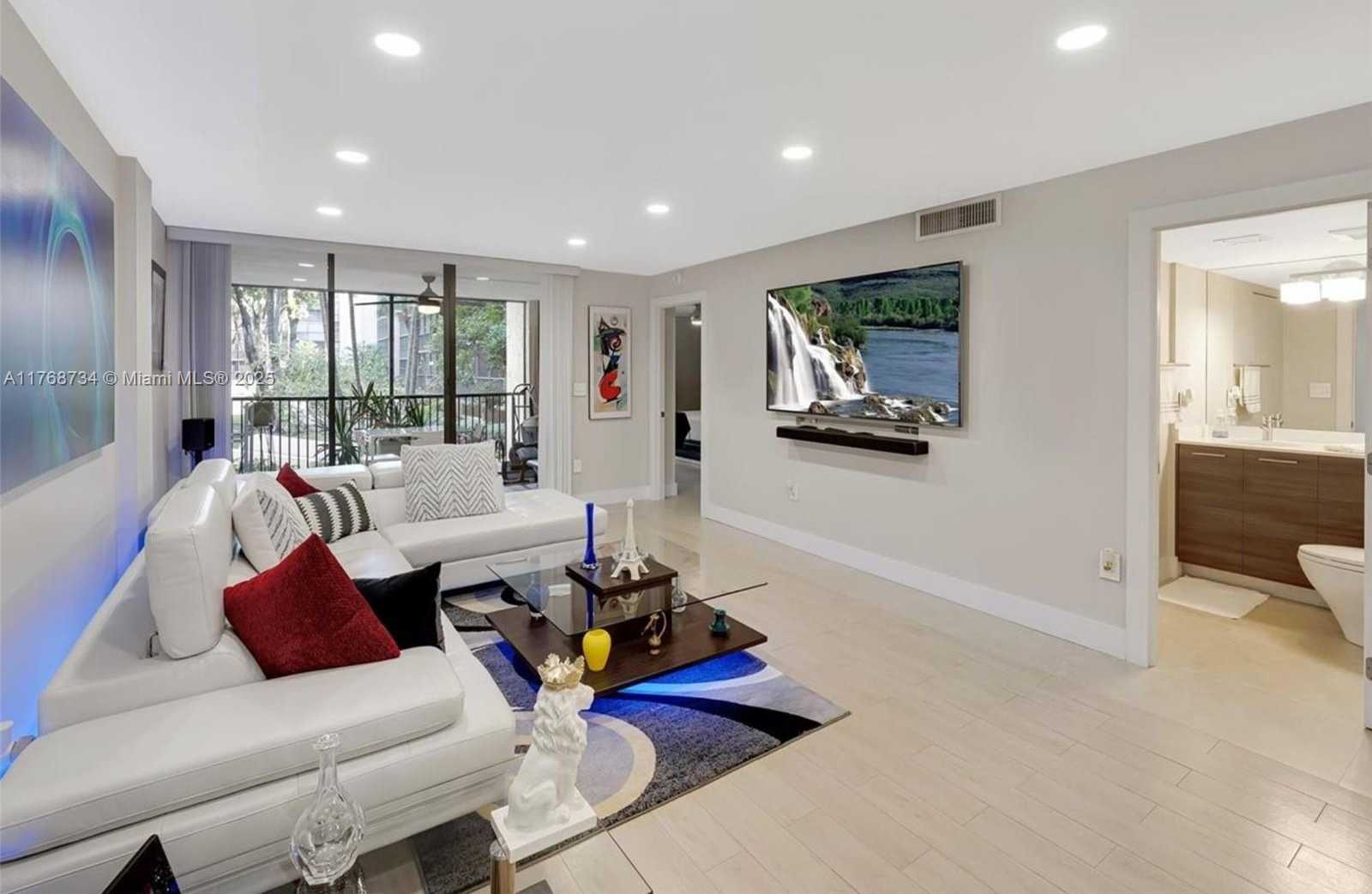 Small Image of 2812 NORTH 46TH AVE #G273, Hollywood Number 9
