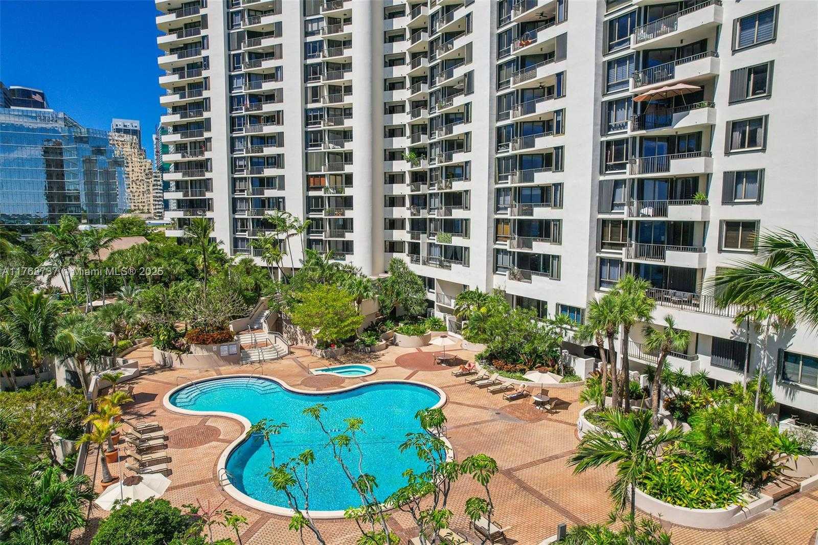 Small Image of 520 BRICKELL KEY DR #A714, Miami Number 2