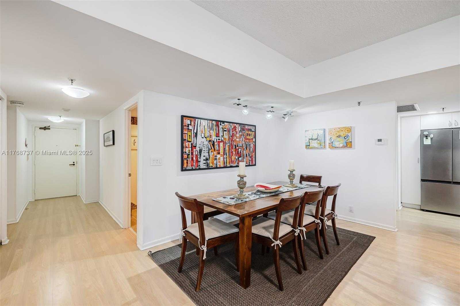 Small Image of 520 BRICKELL KEY DR #A714, Miami Number 7
