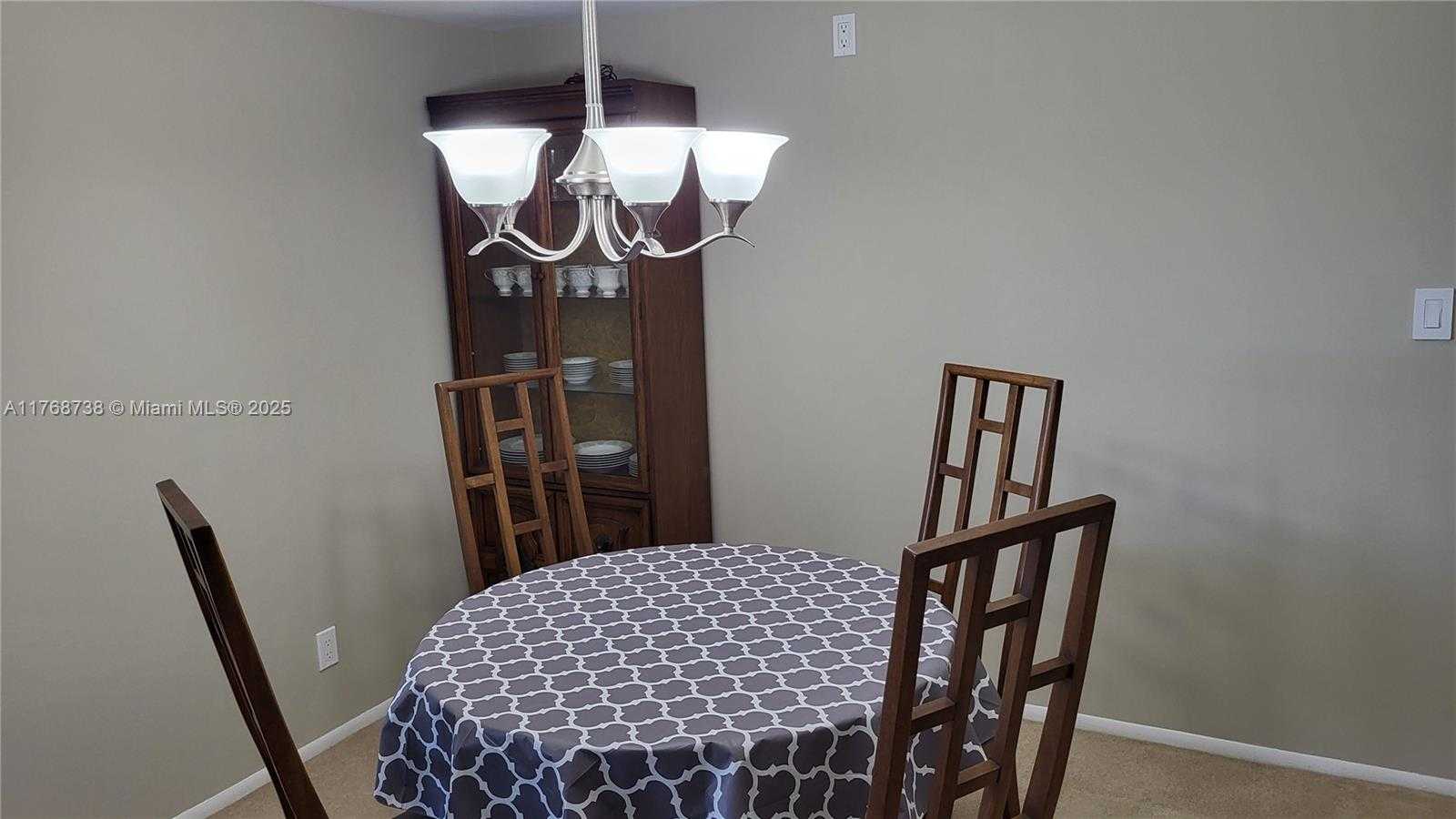 Small Image of 3401 NORTH COUNTRY CLUB DR #402, Aventura Number 17