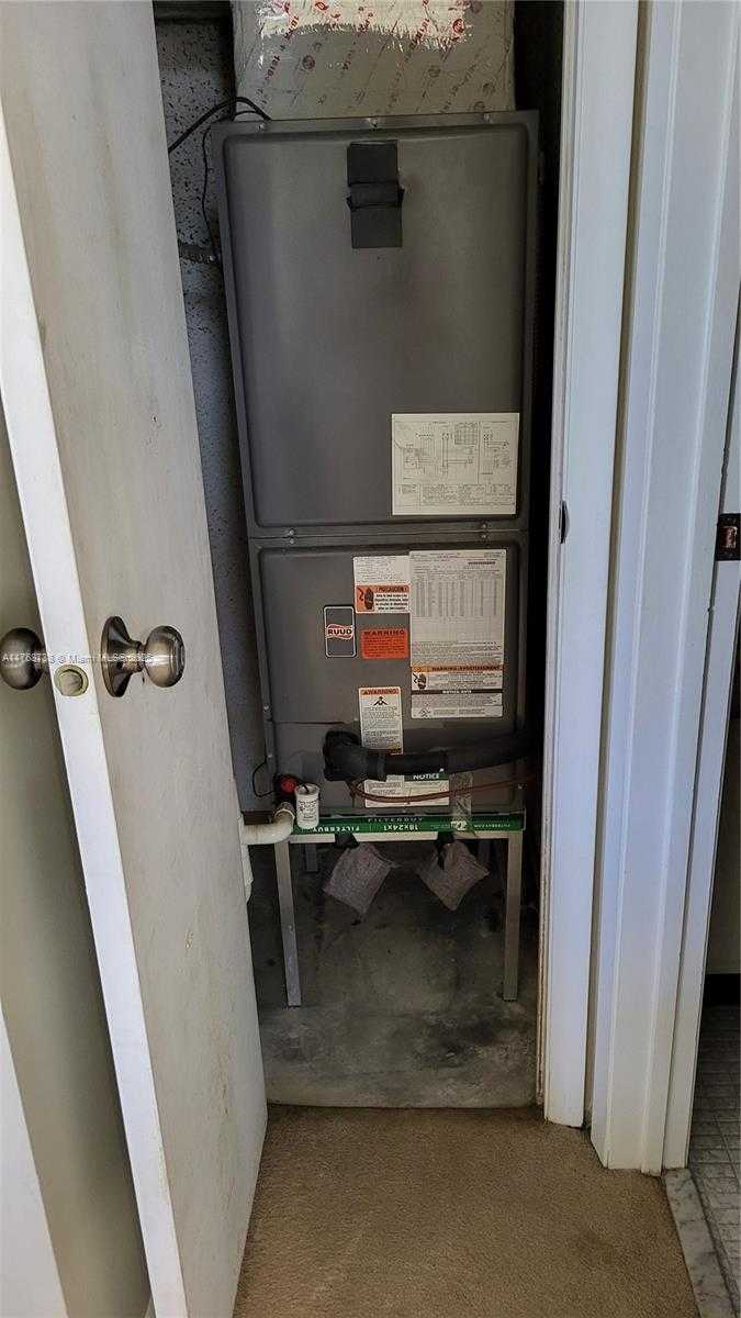 Small Image of 3401 NORTH COUNTRY CLUB DR #402, Aventura Number 28