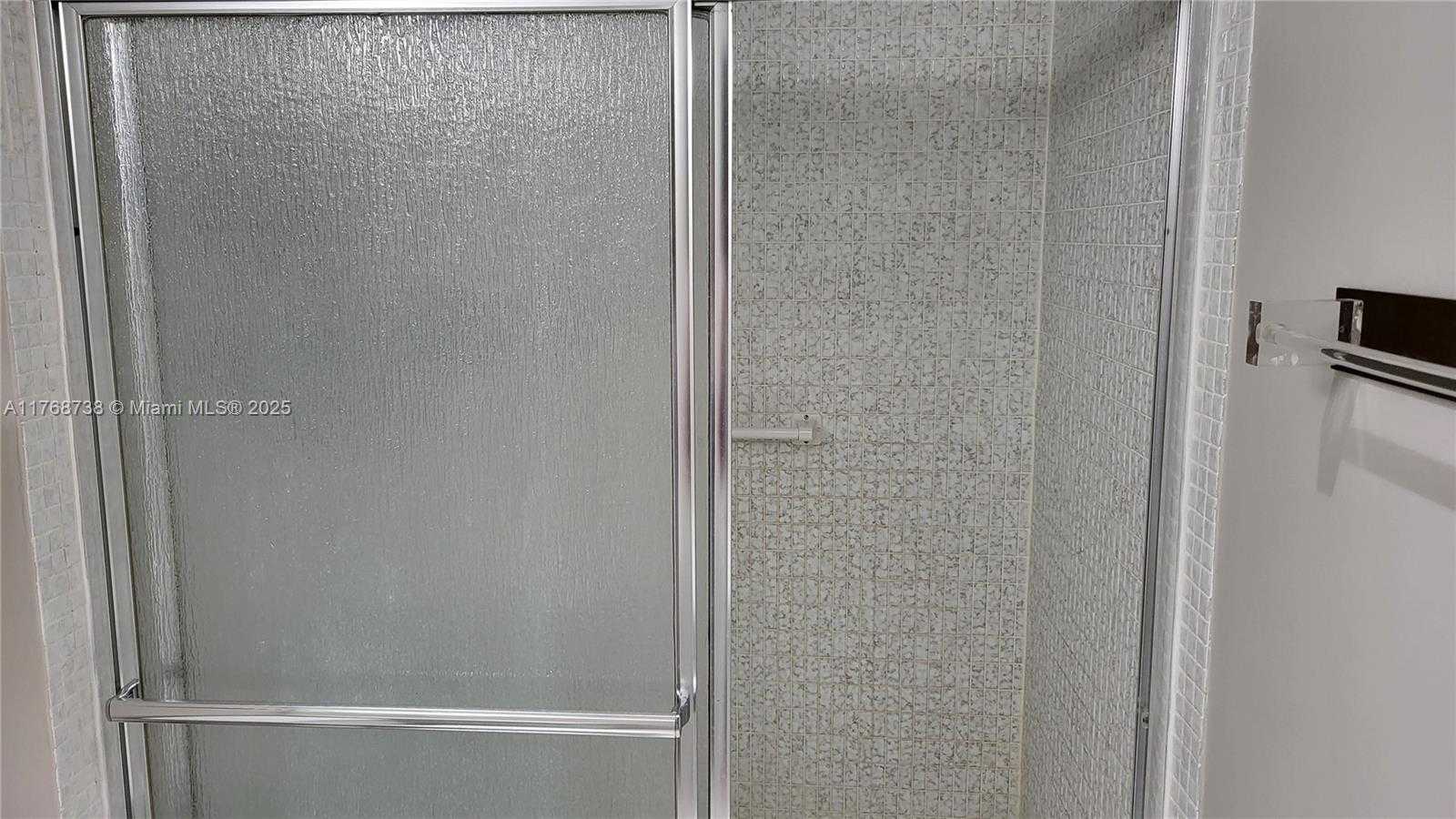 Small Image of 3401 NORTH COUNTRY CLUB DR #402, Aventura Number 33