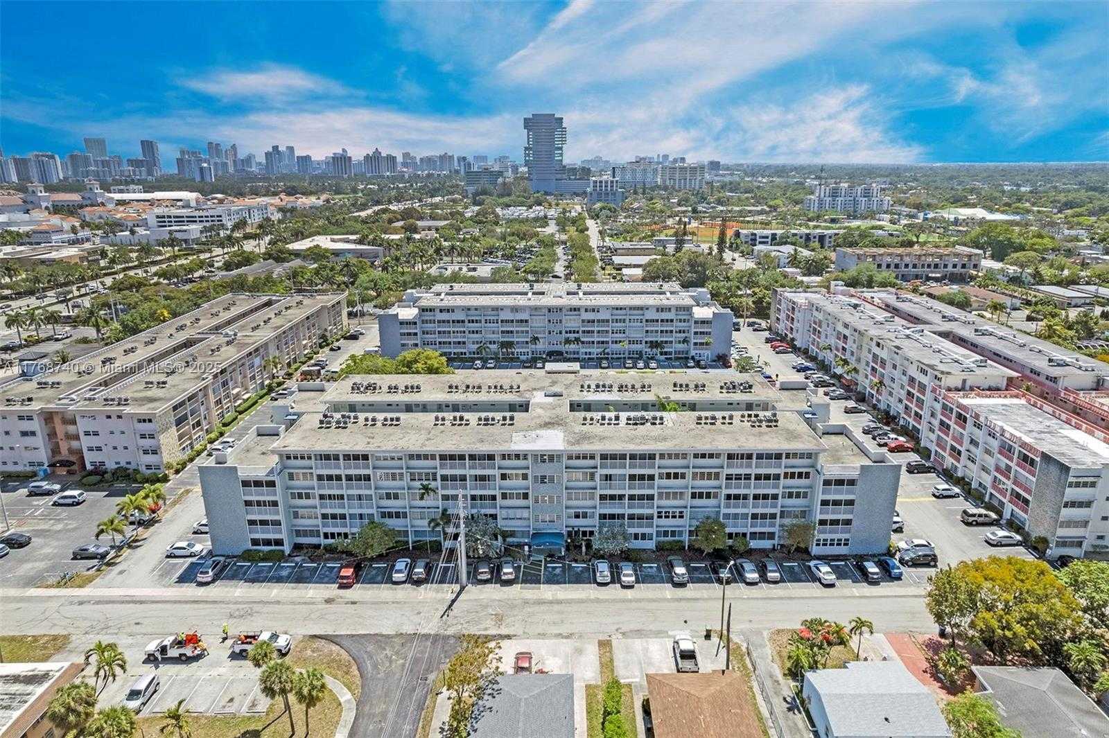 Small Image of 330 SOUTH EAST 2ND ST #103G, Hallandale Beach Number 37