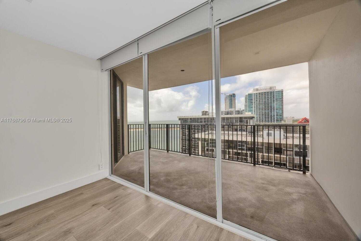 Small Image of 1901 BRICKELL AVE #B2304, Miami Number 21