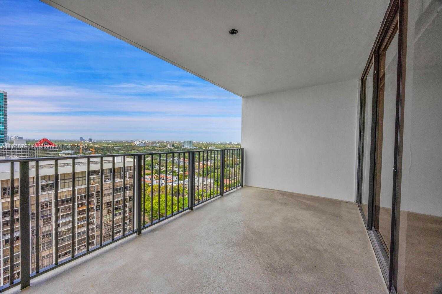 Small Image of 1901 BRICKELL AVE #B2304, Miami Number 25
